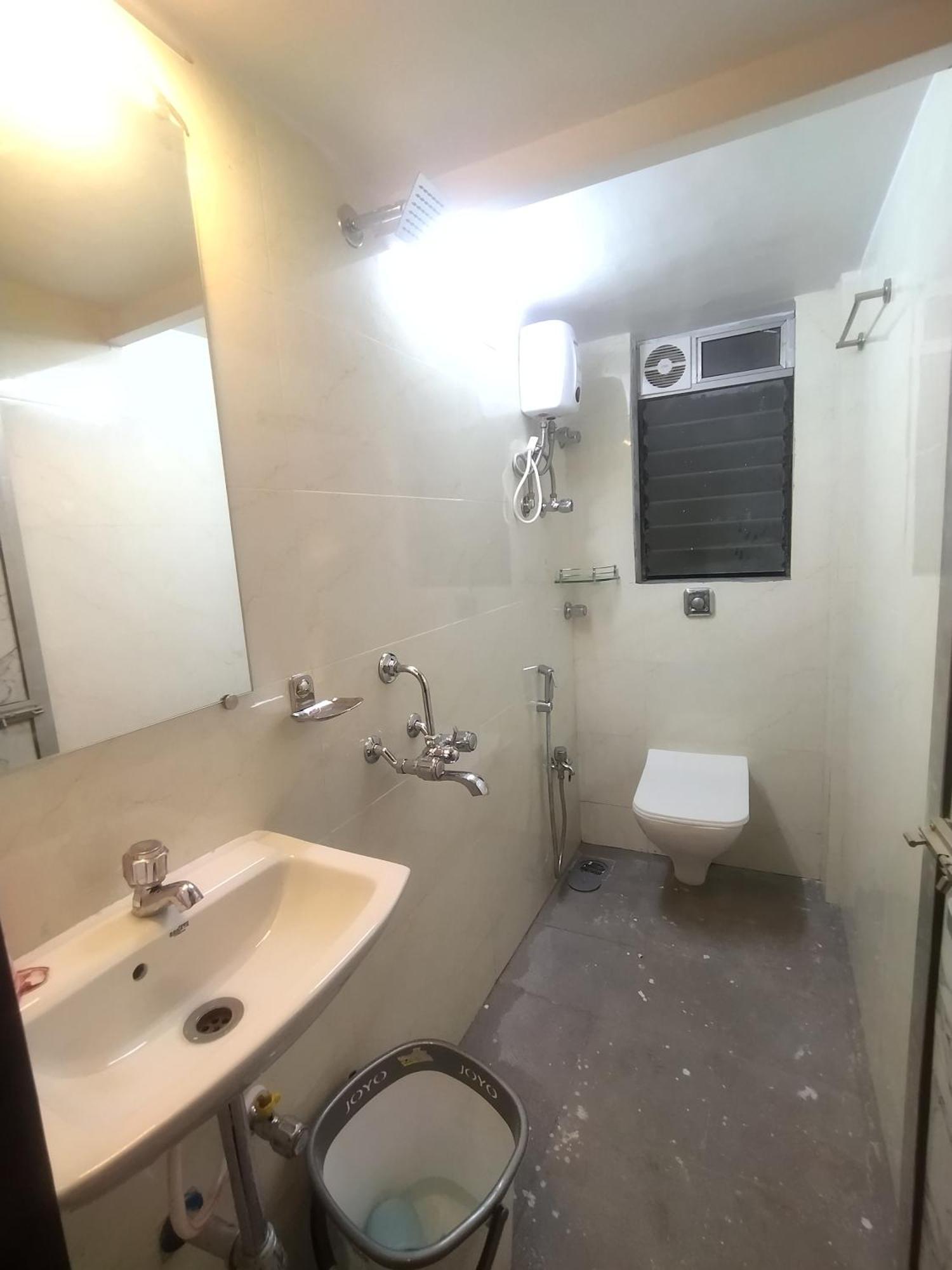 Everest Stays Rooms And Dormitory Bombaj Zewnętrze zdjęcie